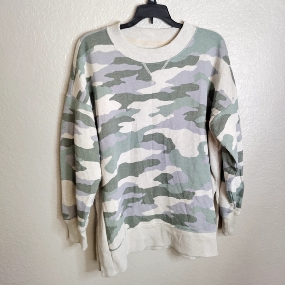 Aerie Good Vibes Camo oversized Sweater sz L - Picture 5 of 7